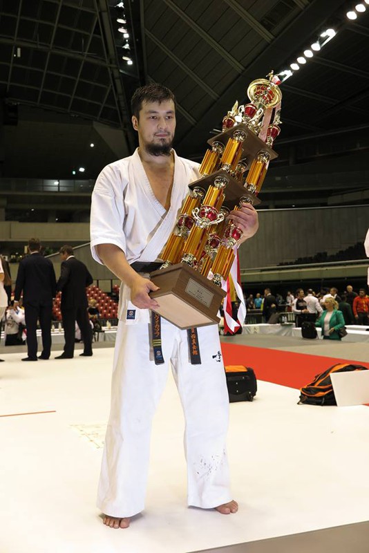 SUPER KYOKUSHIN: Darmen Sadvokasov